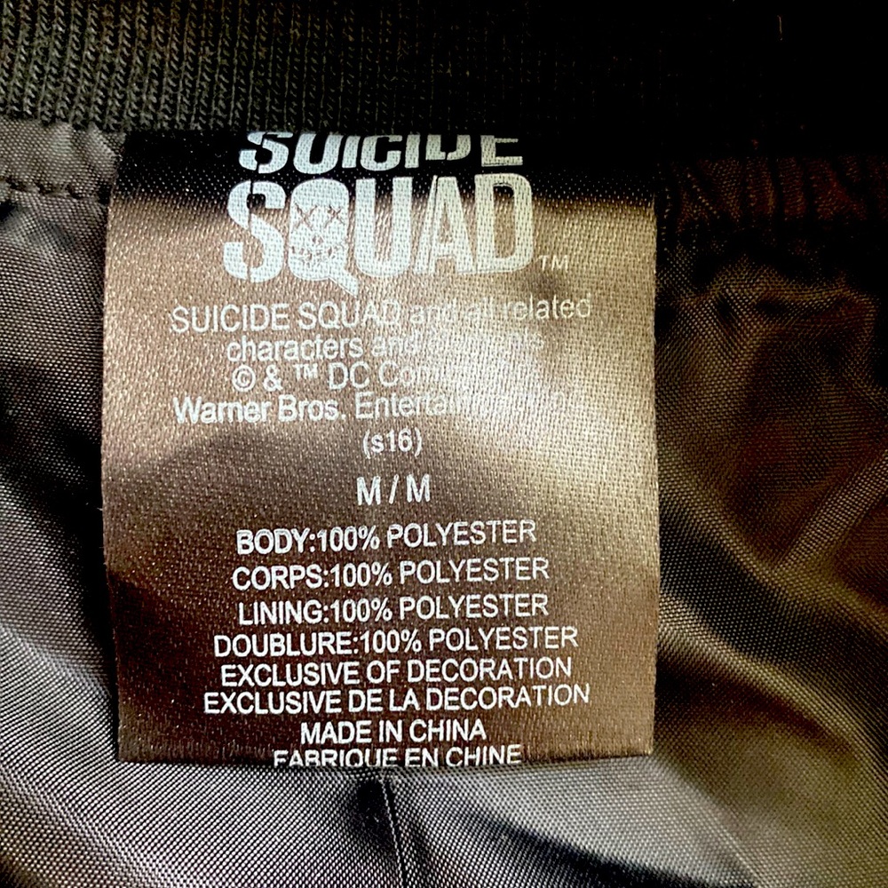 Suicide squads jacket. Zipper front. Excellent condition.